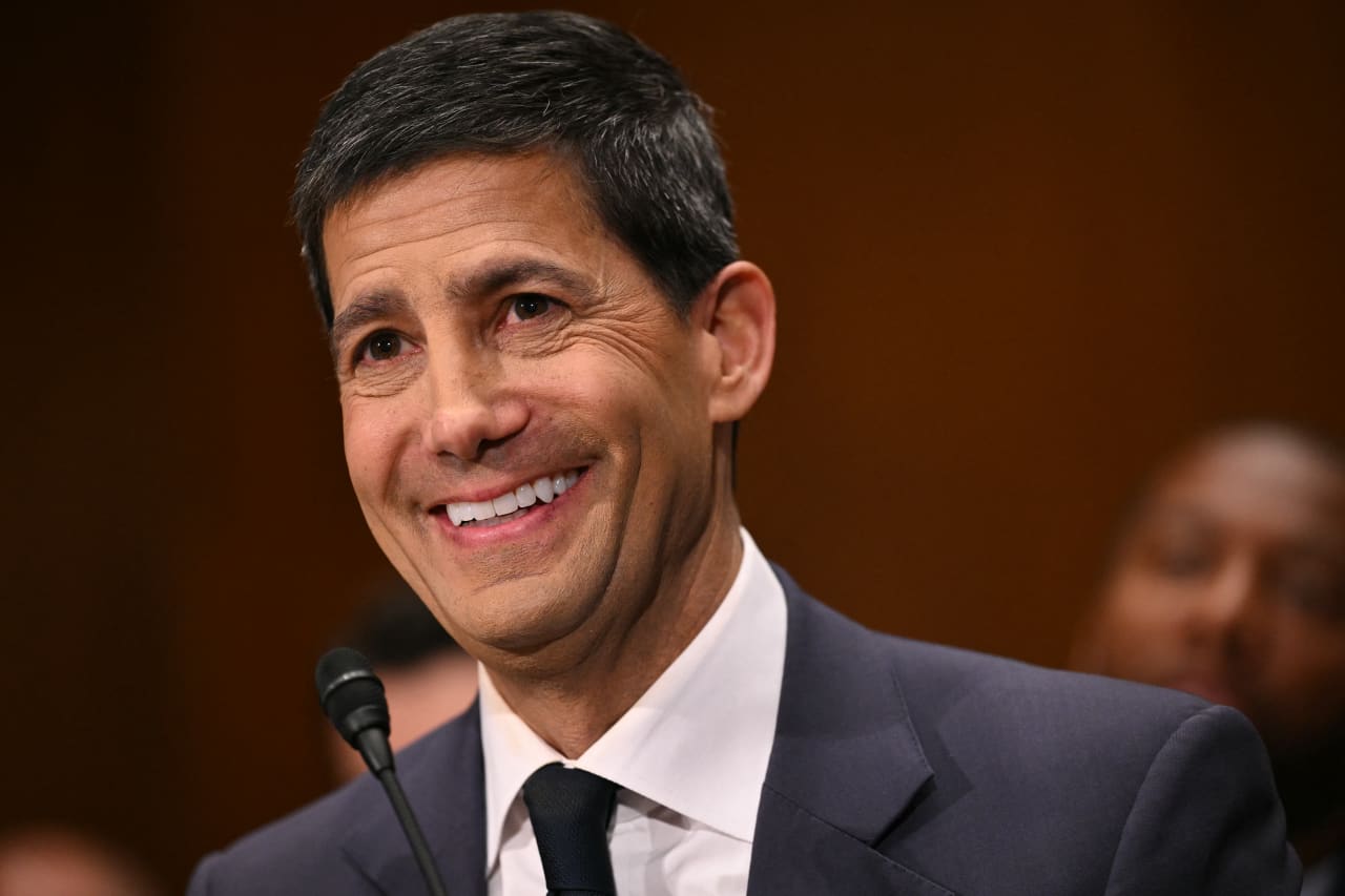 Kevin Warsh’s Fed isn’t cutting interest rates any time soon. But a hike isn’t yet on the table, either.